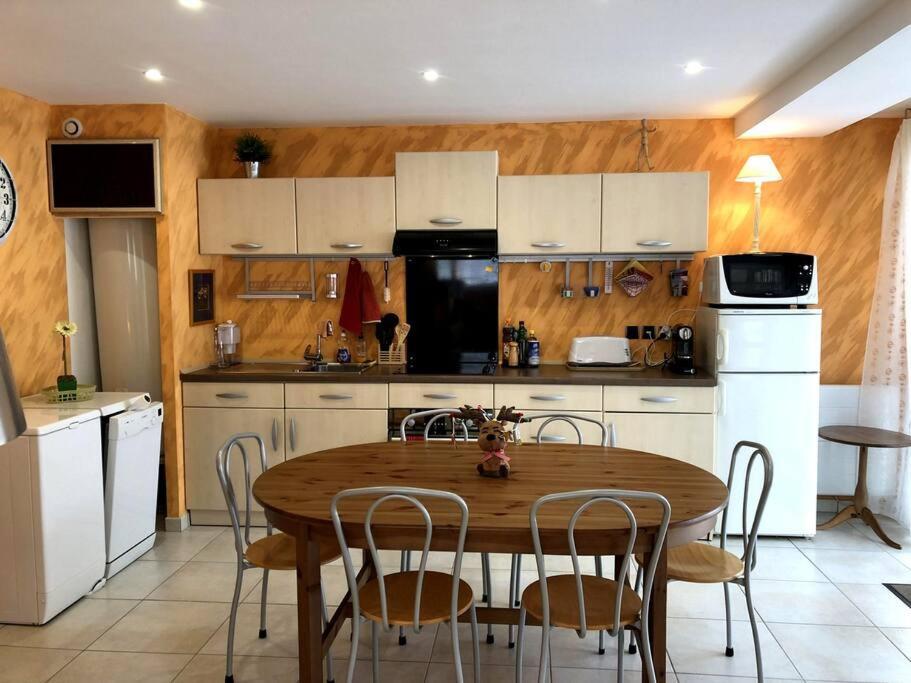 Aux Pieds Des Pistes 4/6 Personnes Apartment Gerardmer Bagian luar foto